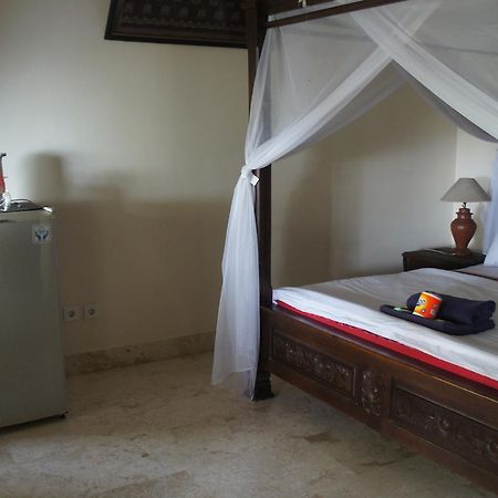 Batu Bolong Cottages Mangsit Kültér fotó