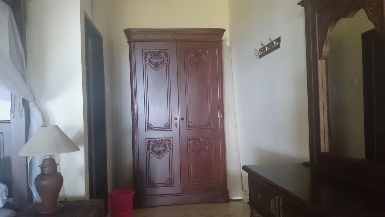 Batu Bolong Cottages Mangsit Kültér fotó